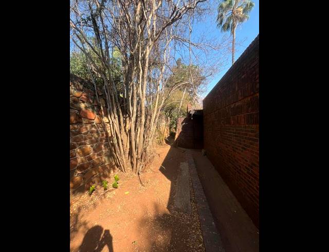 3 BEDROOM HOUSE FOR SALE IN MUCKLENEUK